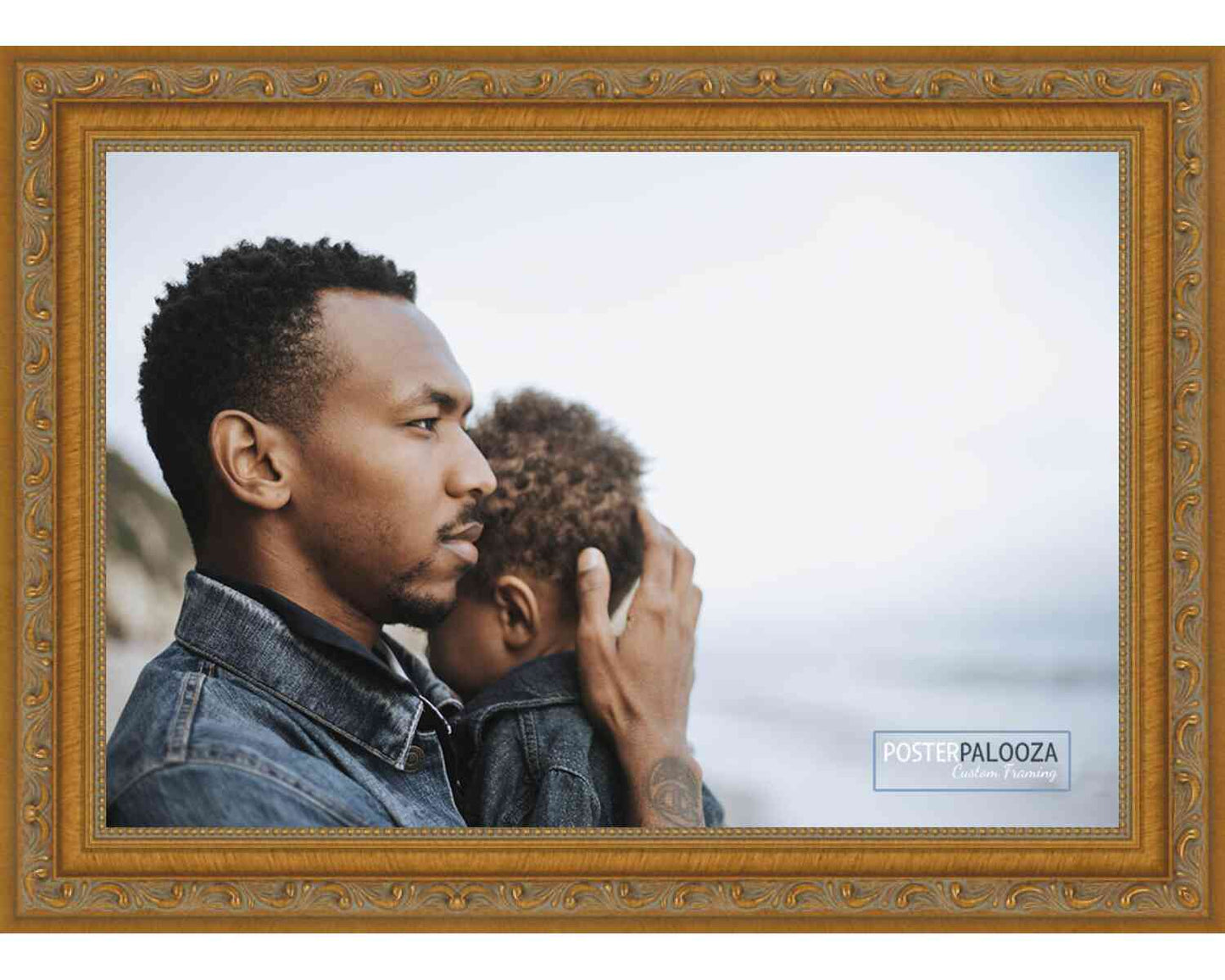 Traditional Antique Gold Movie Poster Frame (Style 1)