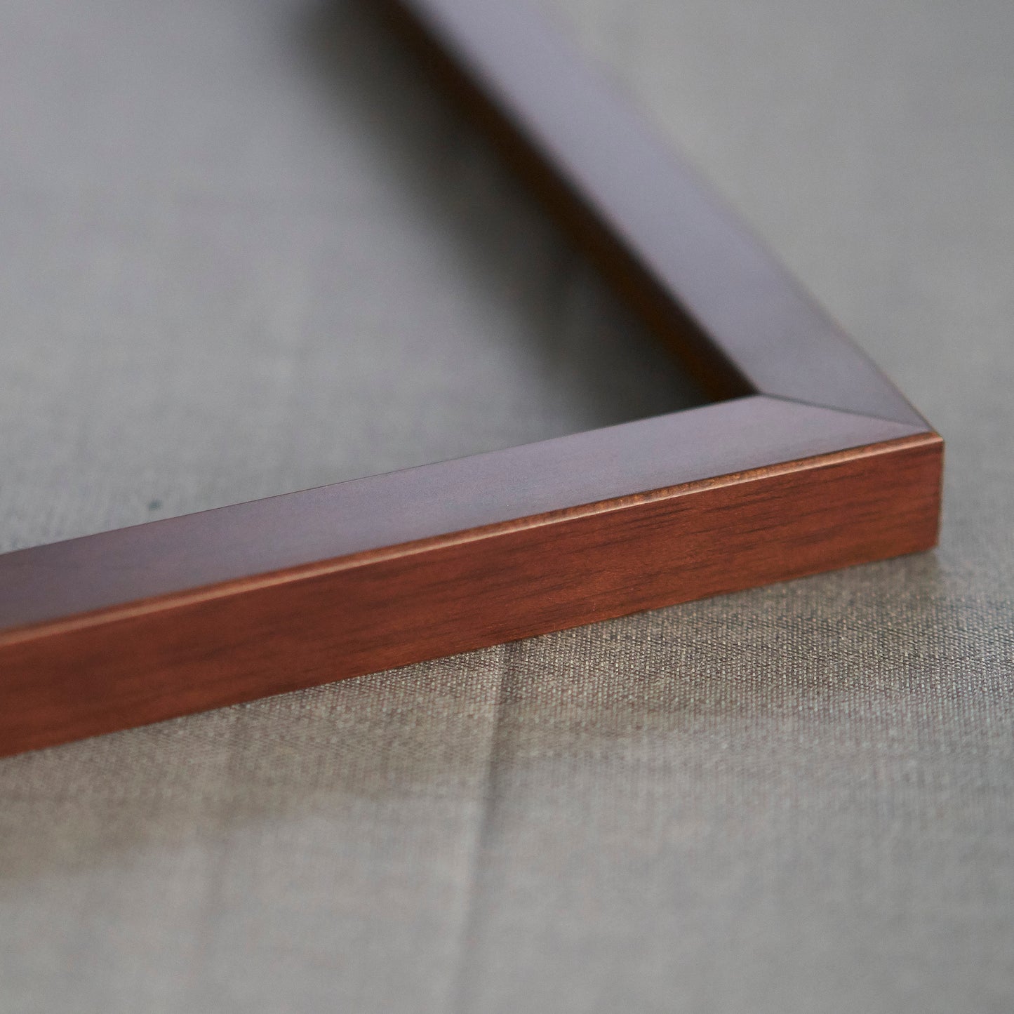 Traditional Mahogany Wood Picture Frame