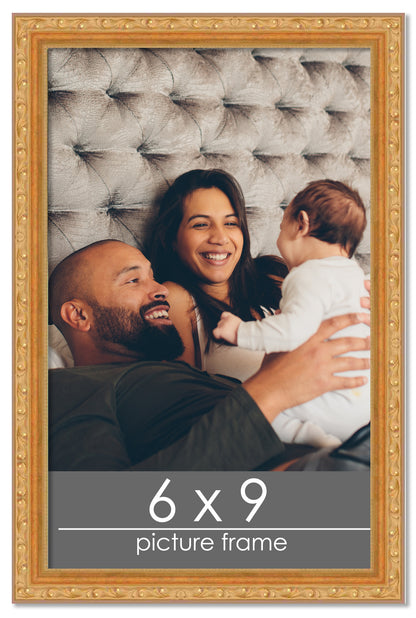 Traditional Gold Wood Picture Frame